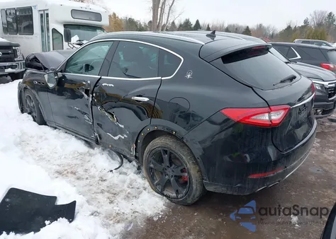 2017 Maserati Levante S z USA, uszkodzony, nr VIN ZN661YUL5HX234341